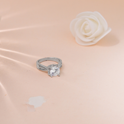 Hiraola's Product Image