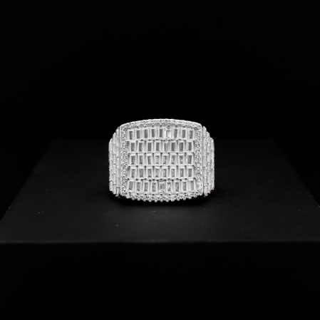Hiraola's Product Image
