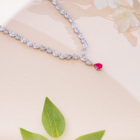 Hiraola's Product Image