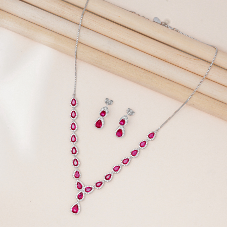 Hiraola's Product Image