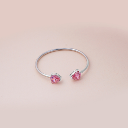 Hiraola's Product Image