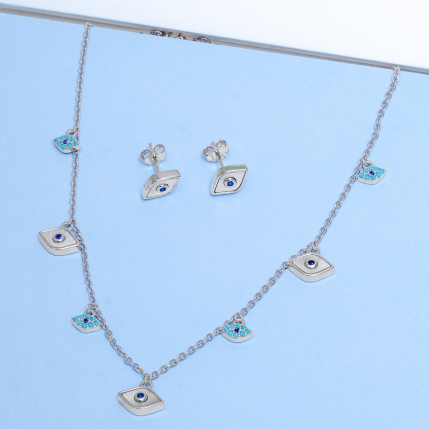 Hiraola's Product Image