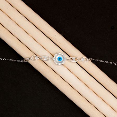 Hiraola's Product Image
