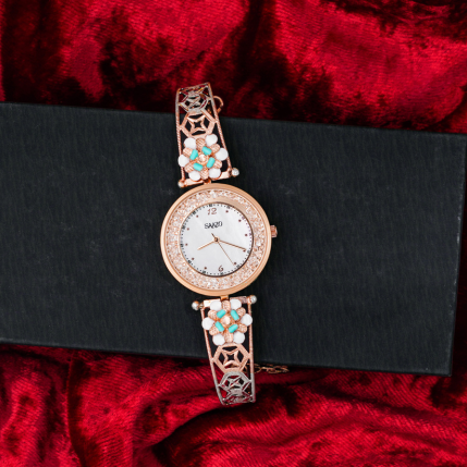 Hiraola's Product Image