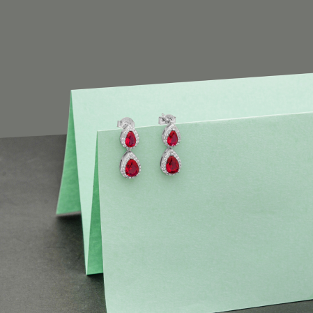 Hiraola's Product Image