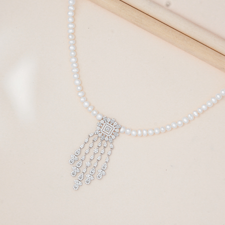 Hiraola's Product Image