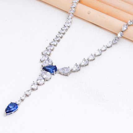 Hiraola's Product Image