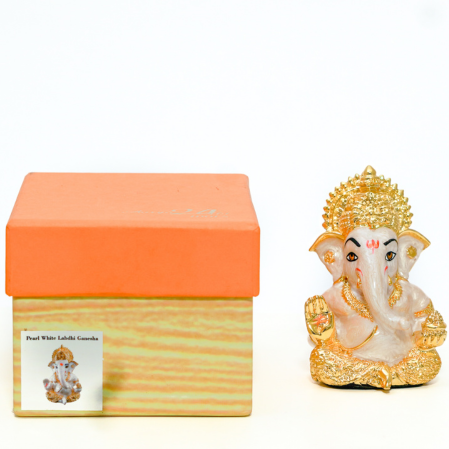 Hiraola's Product Image