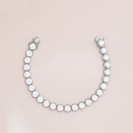 Hiraola's Product Image