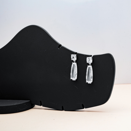 Hiraola's Product Image