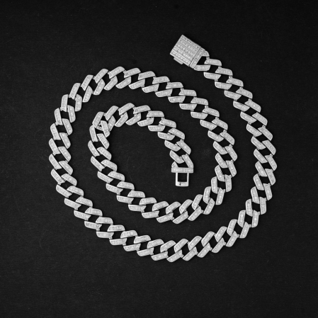 Hiraola's Product Image