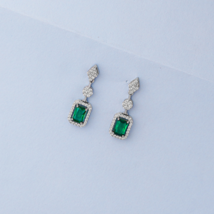 Hiraola's Product Image