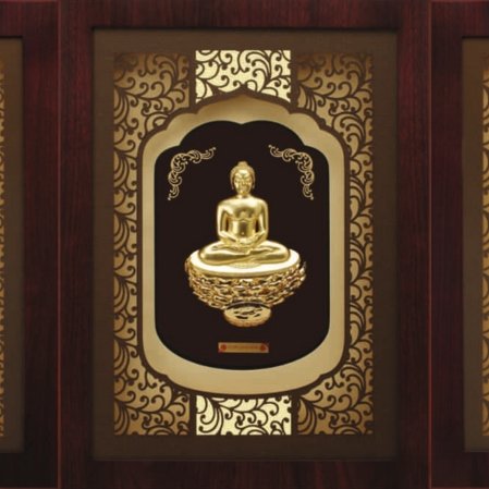 Hiraola's Product Image