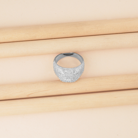 Hiraola's Product Image